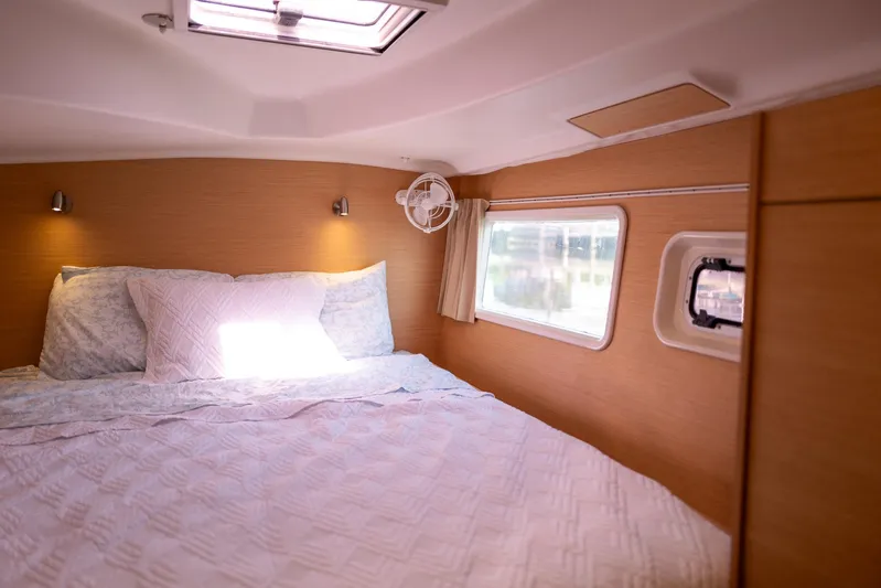 Reboot Yacht Photos Pics 