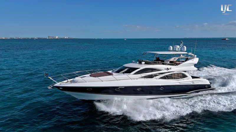 Mi Rey Yacht Photos Pics 