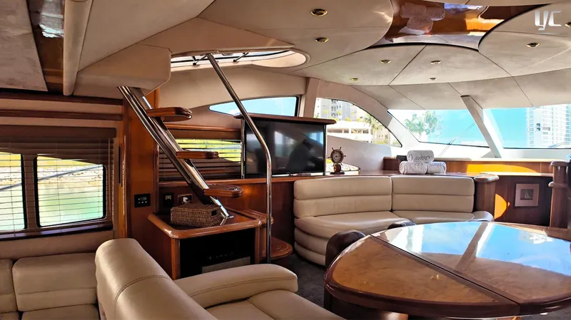 Mi Rey Yacht Photos Pics 