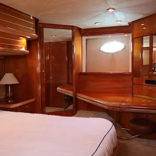 Mi Rey Yacht Photos Pics 