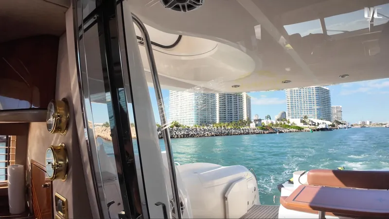 Mi Rey Yacht Photos Pics 