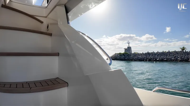 Mi Rey Yacht Photos Pics 