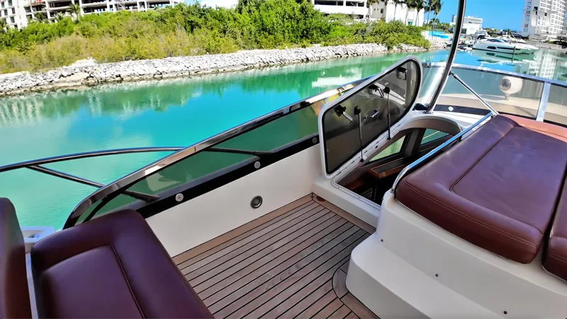 Mi Rey Yacht Photos Pics 