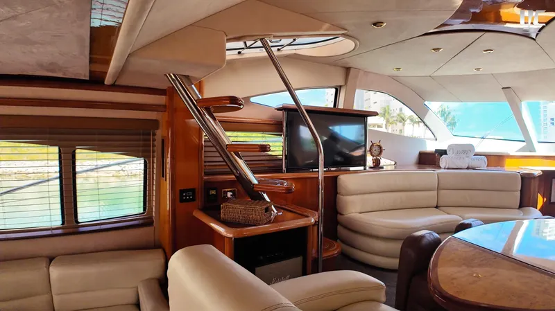 Mi Rey Yacht Photos Pics 