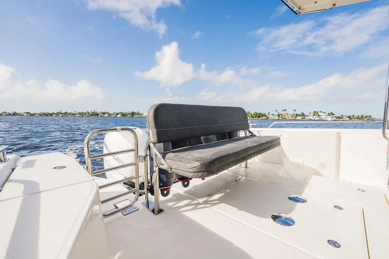 Lady Lindy Yacht Photos Pics 