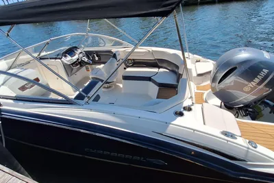Chaparral 230 Suncoast