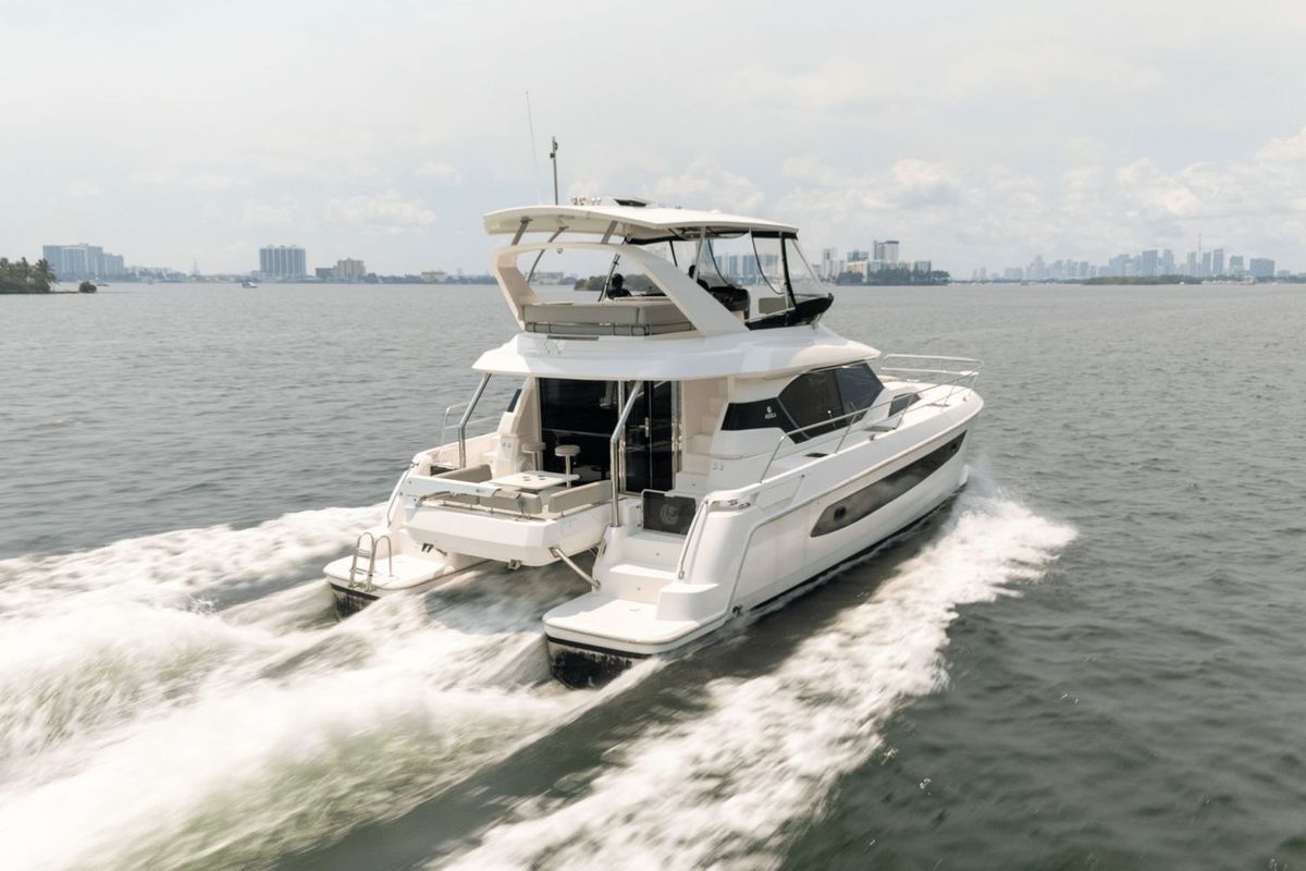 2024 Aquila 44 