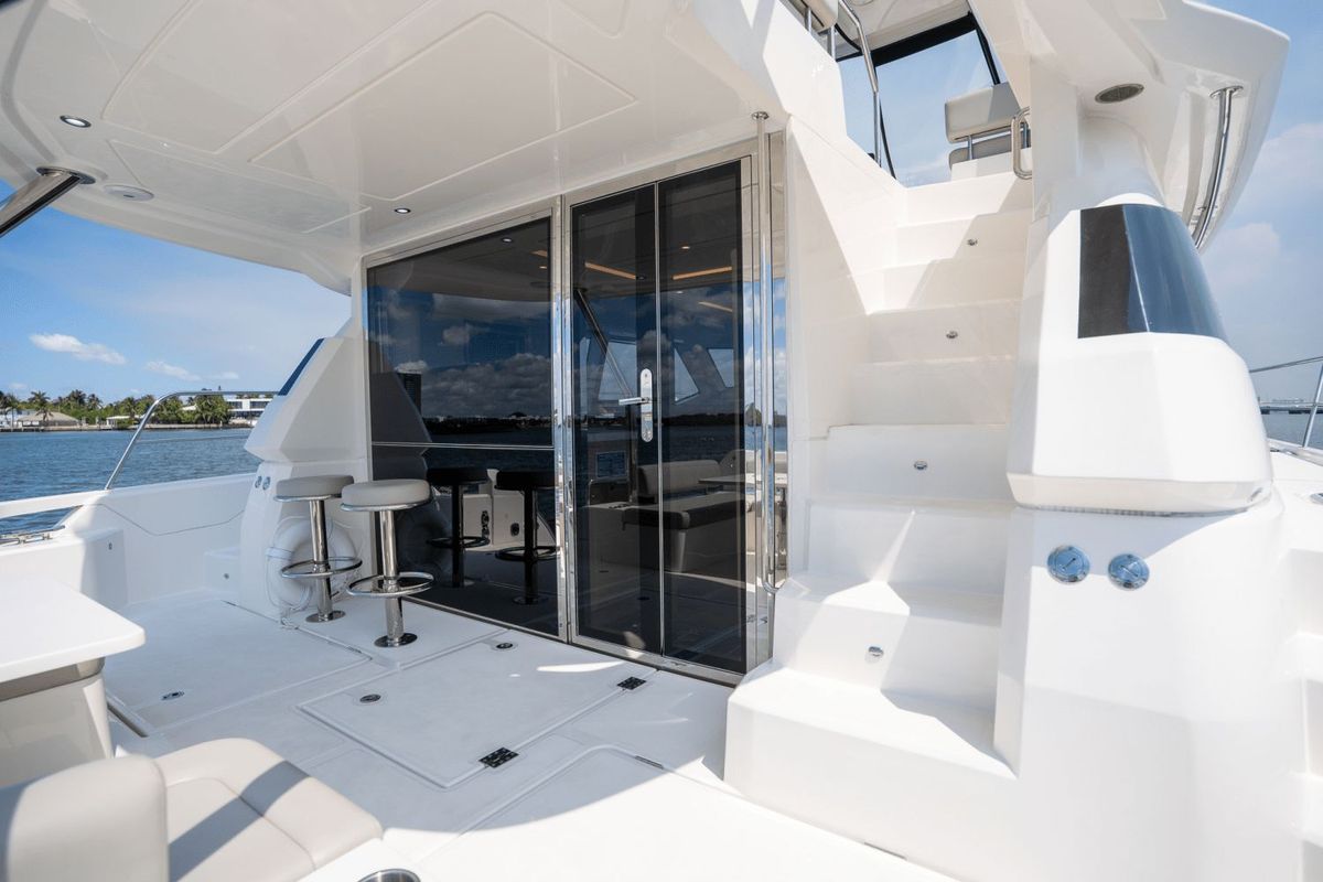 2024 Aquila 44 
