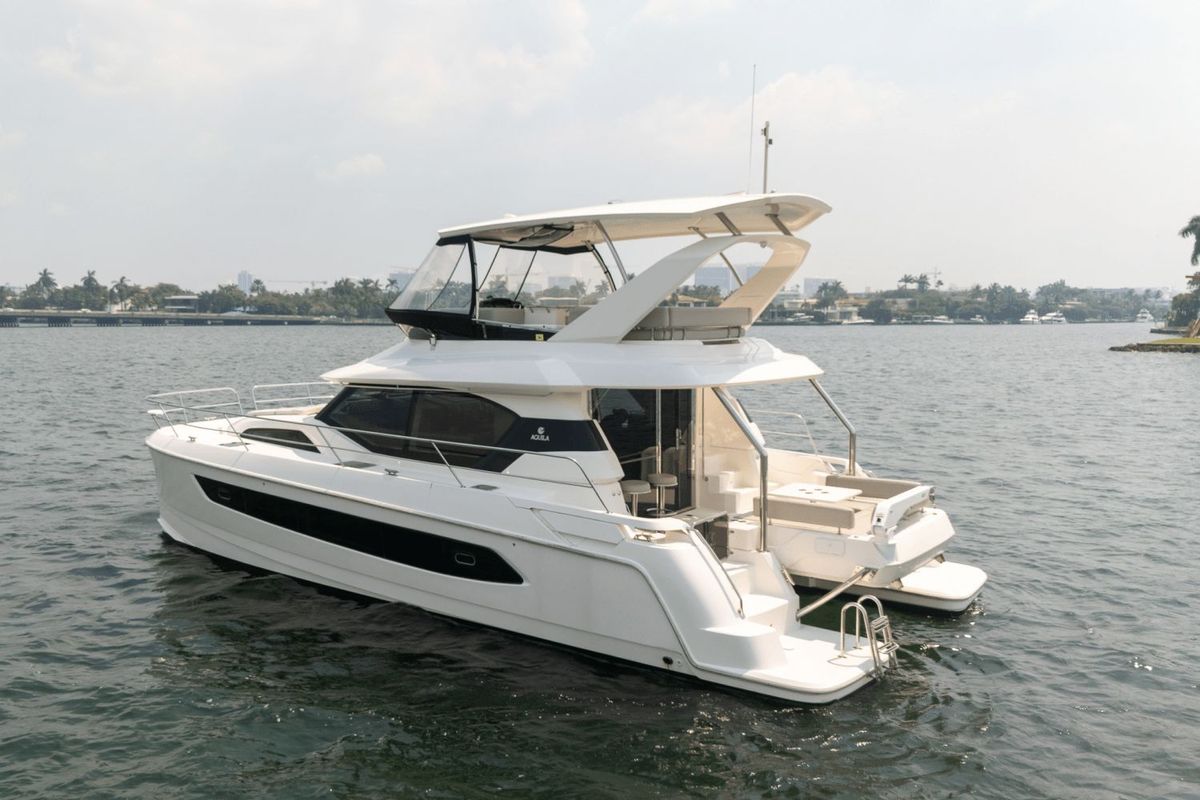 2024 Aquila 44 