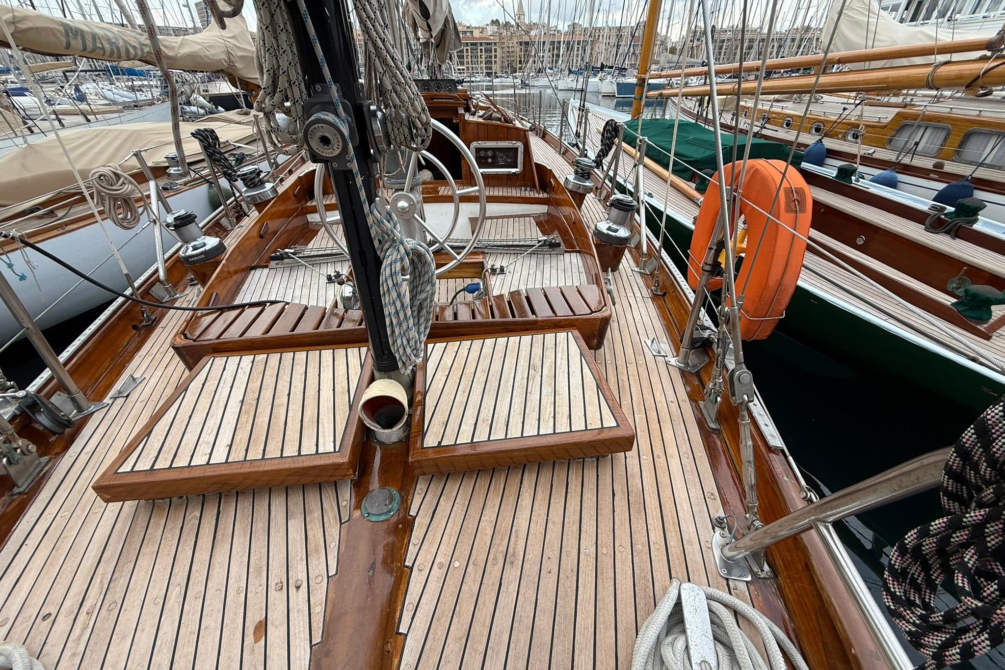 Sparkman Stephens Yawl 1965 49ft 13 Bouches du Rhône Boatshop24