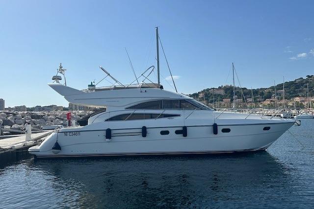 2004 Princess 50 fly