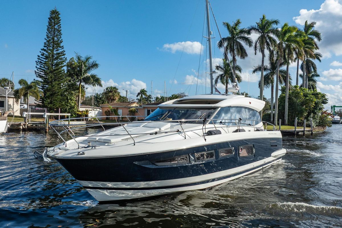 2013 Prestige 50 