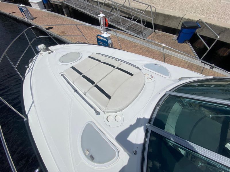 2018 Monterey 335 Sport Yacht