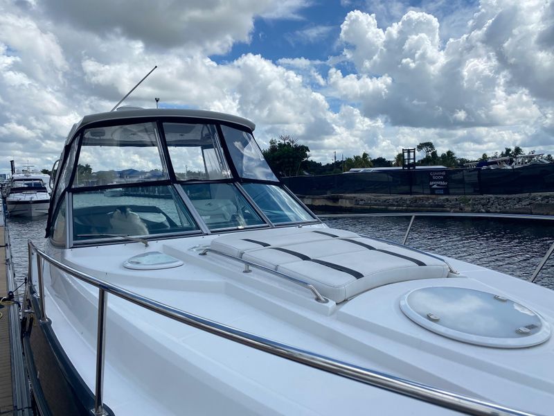 2018 Monterey 335 Sport Yacht