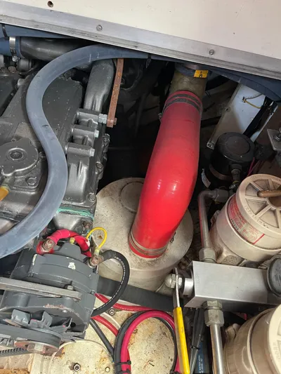 Tuckerbrnuck Yacht Photos Pics 