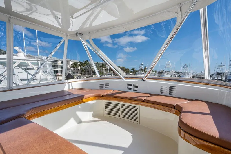 Whiskey Kilo Yacht Photos Pics Flybridge