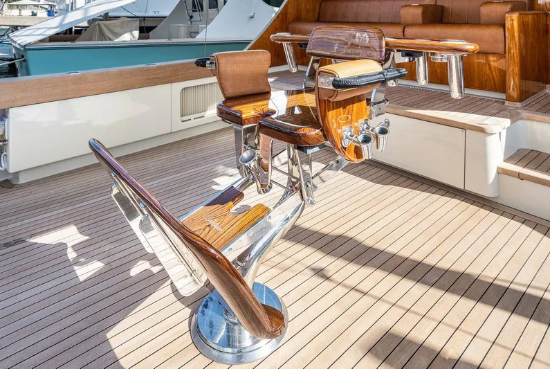 Whiskey Kilo Yacht Photos Pics Cockpit