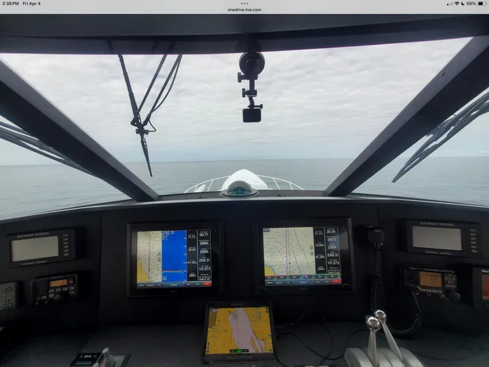 Mufasa Yacht Photos Pics Enclosed Bridge front view