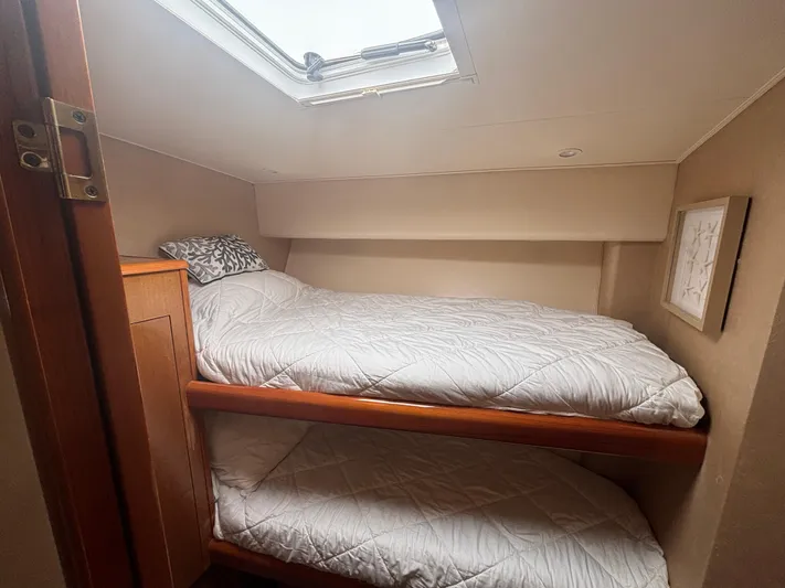 Mufasa Yacht Photos Pics Bunk beds