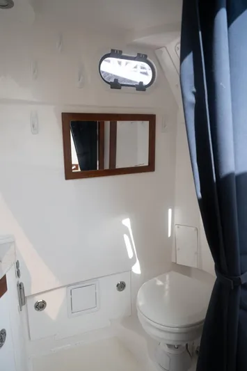 Malihini Yacht Photos Pics 