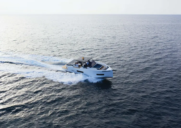  Yacht Photos Pics De Antonio Yachts D50