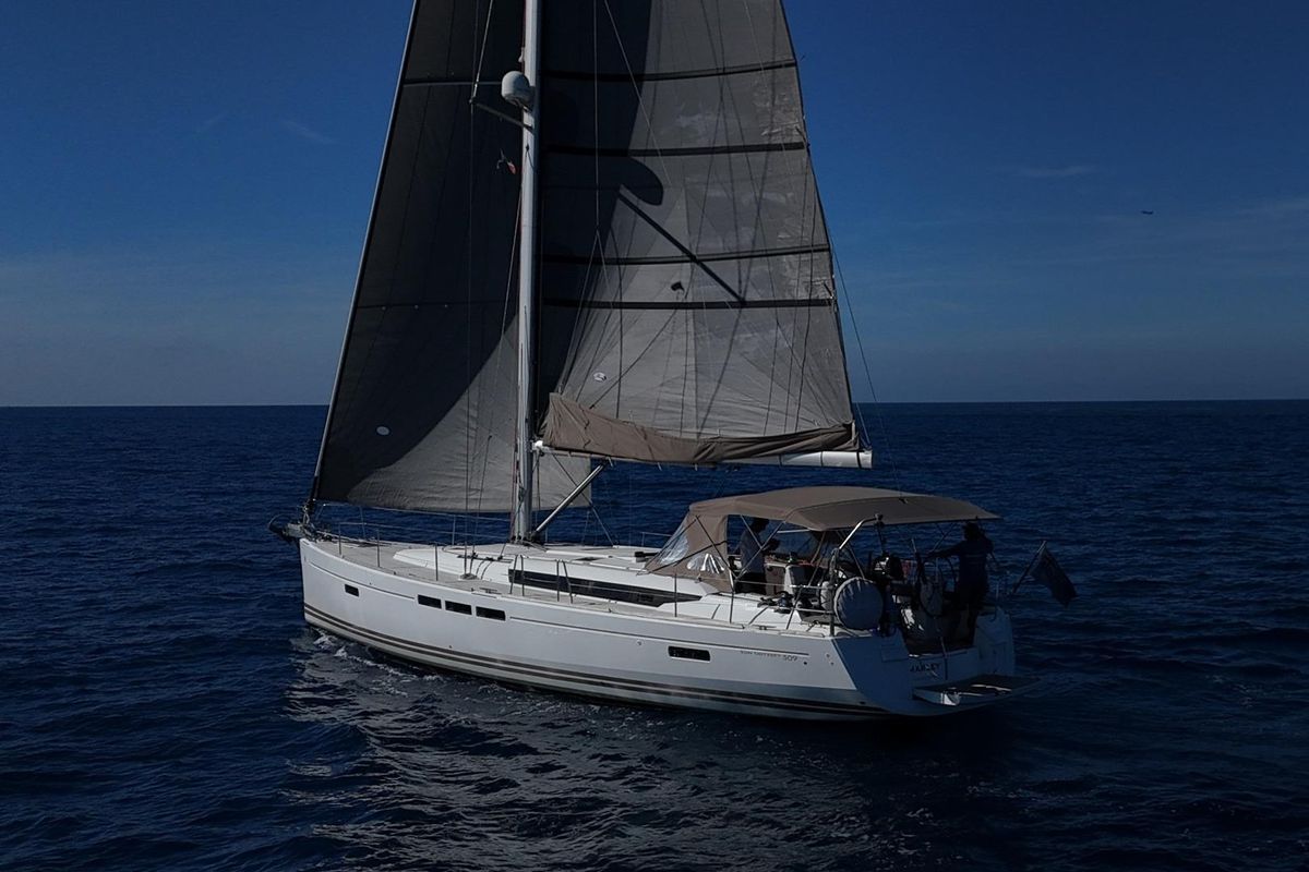 2012 Jeanneau 50 