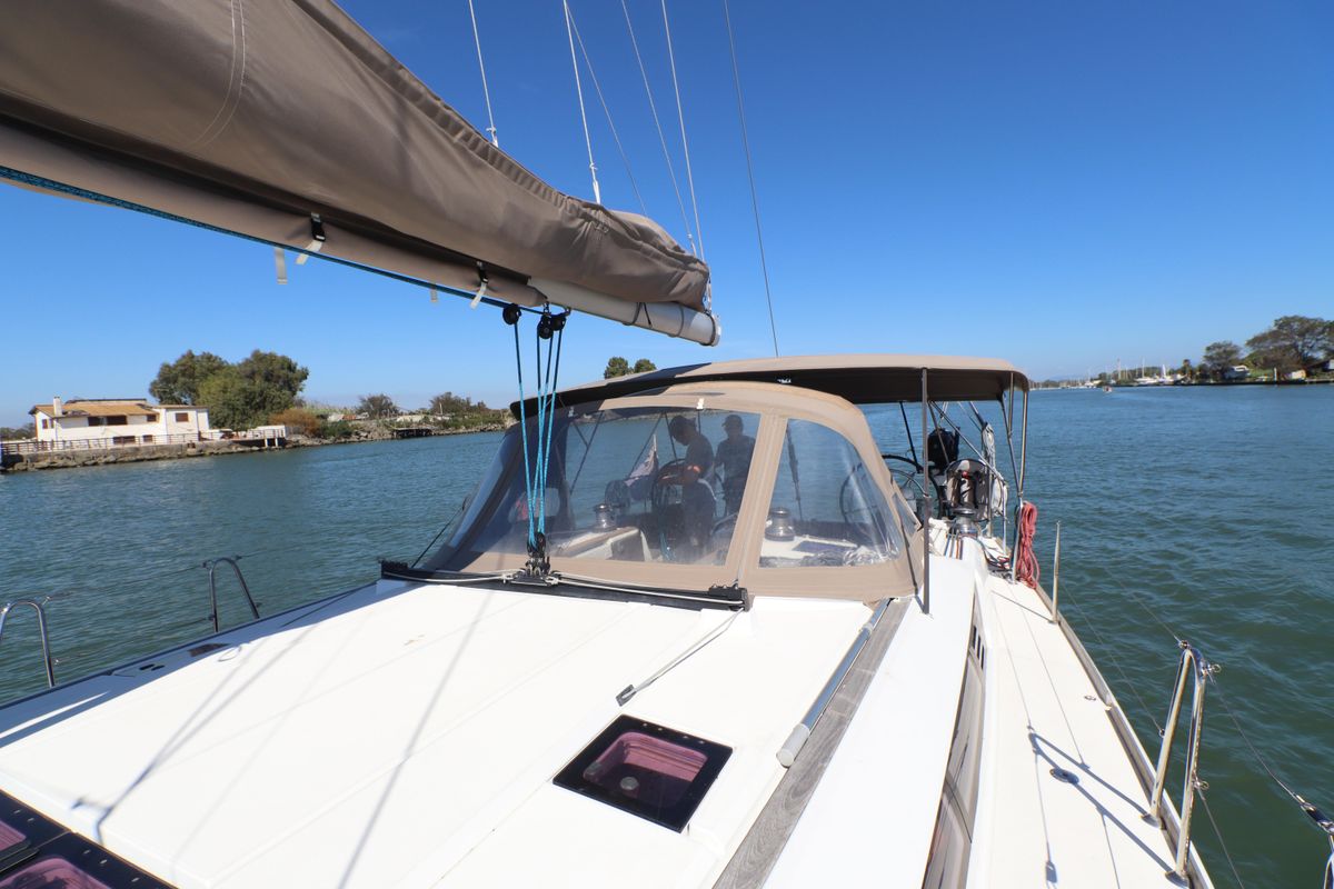 2012 Jeanneau 50 