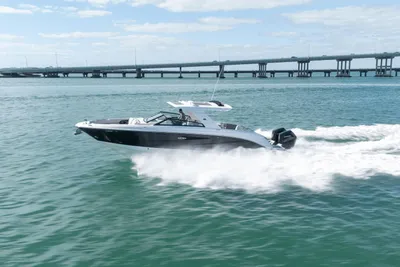 Sea Ray 400 SLX OB