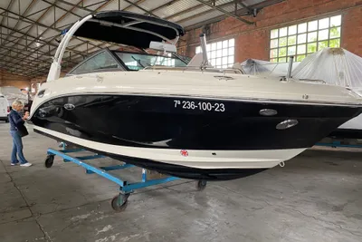 2023 Sea Ray SDX 250 Outboard