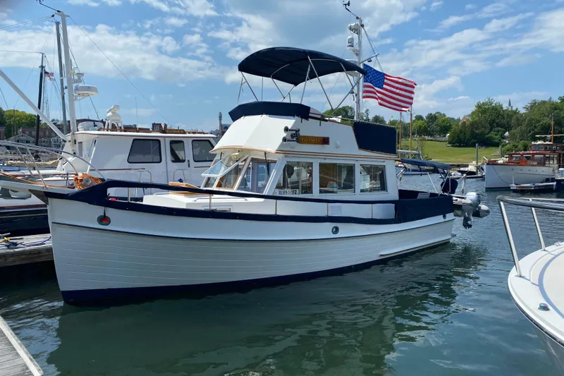 Even Keel Yacht Photos Pics 