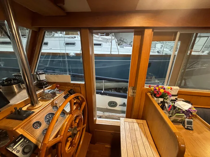 Even Keel Yacht Photos Pics 