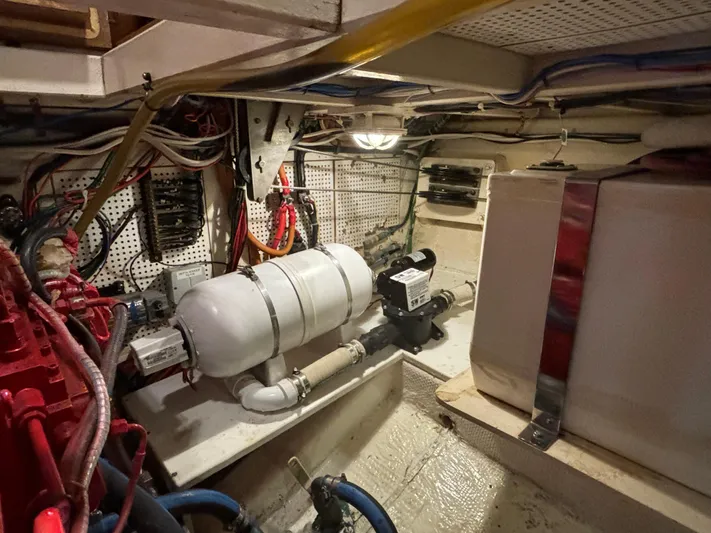 Even Keel Yacht Photos Pics 