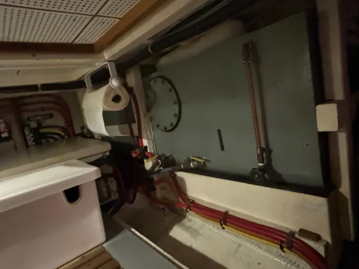 Even Keel Yacht Photos Pics 