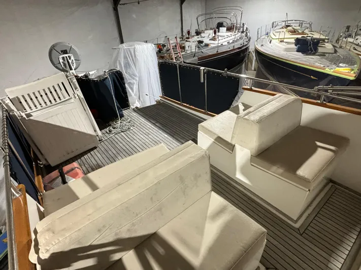 Even Keel Yacht Photos Pics 