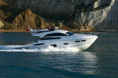 2016 Fairline Squadron 48