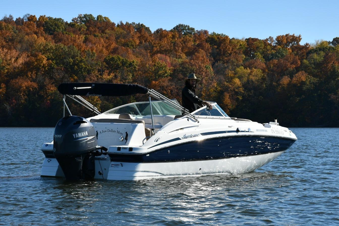 Hurricane SunDeck 2200 DC OB