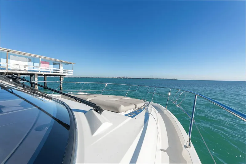 Luvick Ll Yacht Photos Pics 