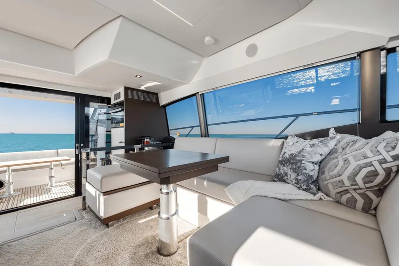 Luvick Ll Yacht Photos Pics 