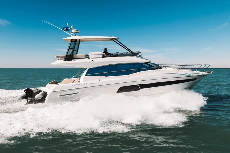 Luvick Ll Yacht Photos Pics 