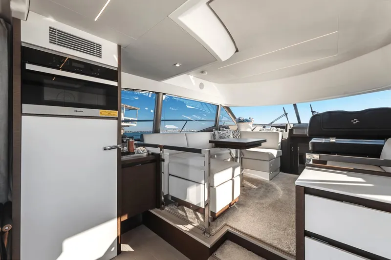 Luvick Ll Yacht Photos Pics 