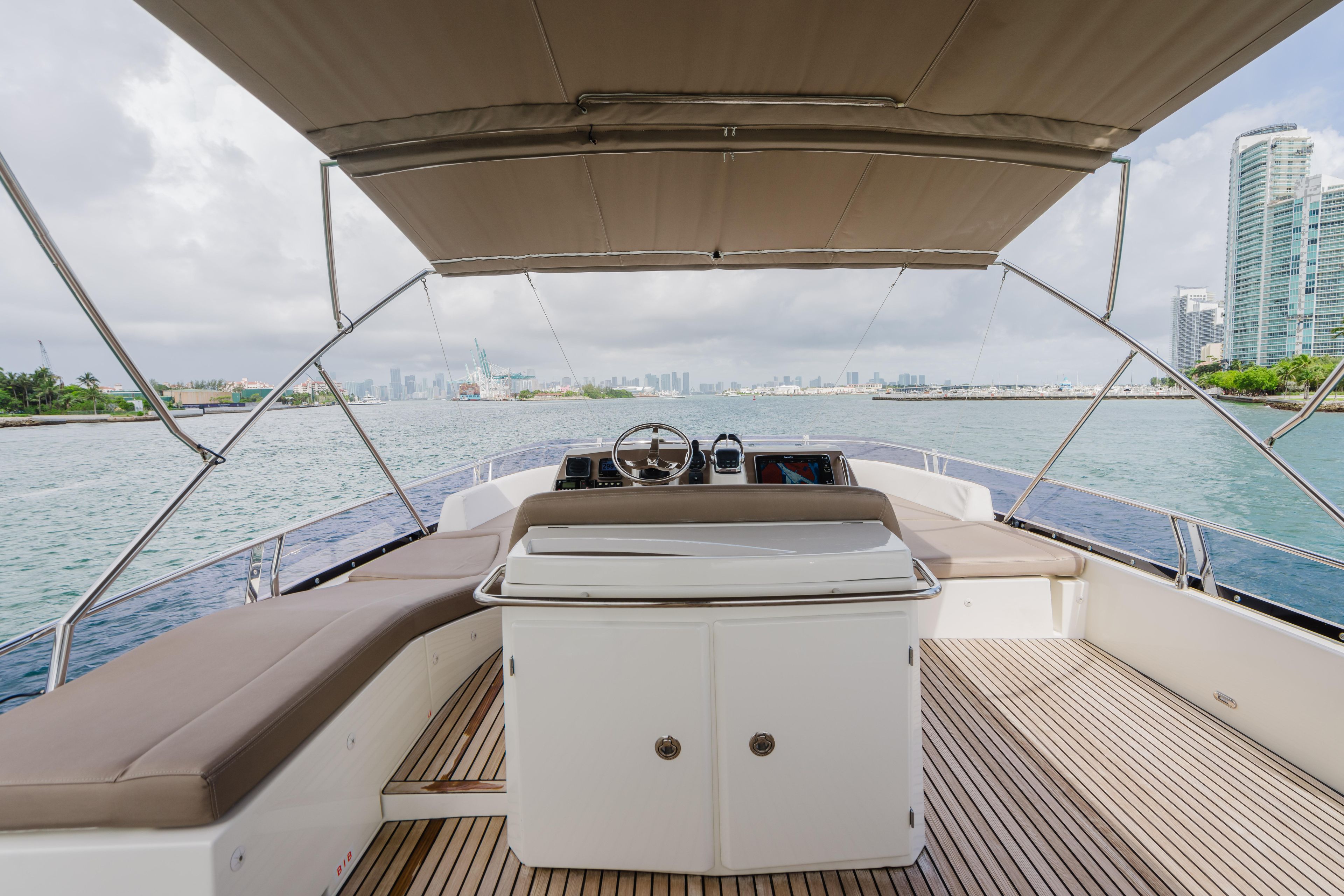 Yacht