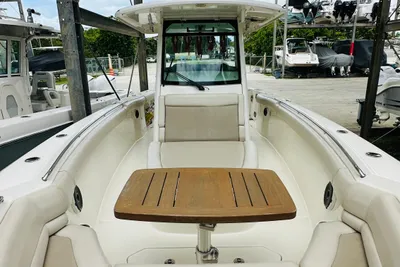 Boston Whaler 330 Outrage