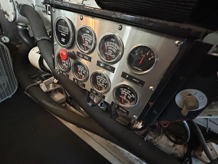 Sweetemocian Yacht Photos Pics 