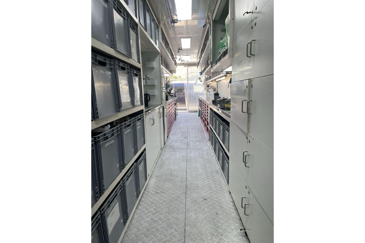 2009 Judel and Vrolijk 71 