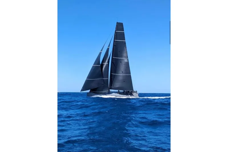 North Star Yacht Photos Pics Sleek Judel and Vrolijk Maxi 72 yacht sailing on open blue sea, 2009 model.