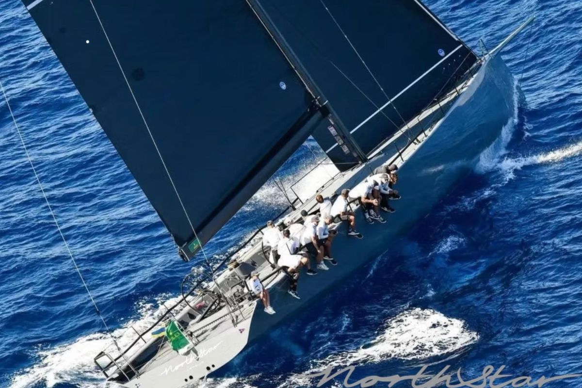 2009 Judel and Vrolijk 71 