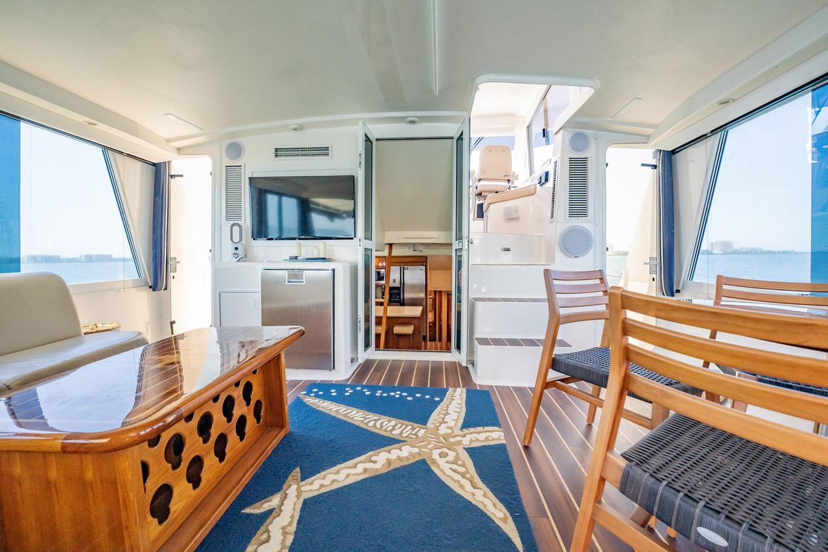 2000 Viking 60 