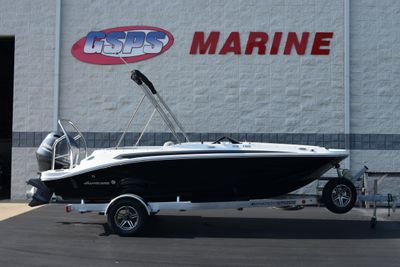 Hurricane SunDeck Sport 185 OB