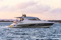 2024 Riviera 6000 Sport Yacht Platinum
