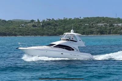 Sea Ray 44 Sedan Bridge
